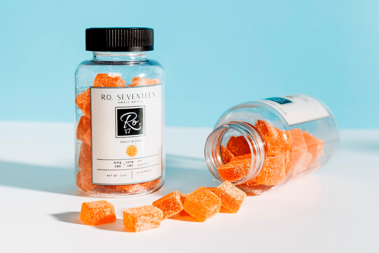 Ro. Seventeen Daily Blend Gummies jar